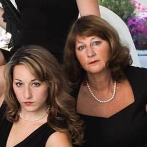 Meet your Posher, Leeann